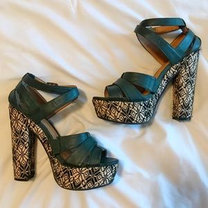 Quipid Platform Heels